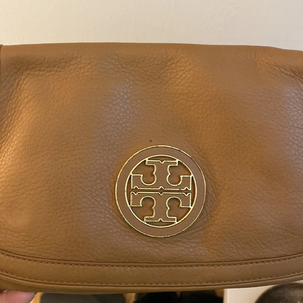 Tory Burch Crossbody - Picture 3 of 9